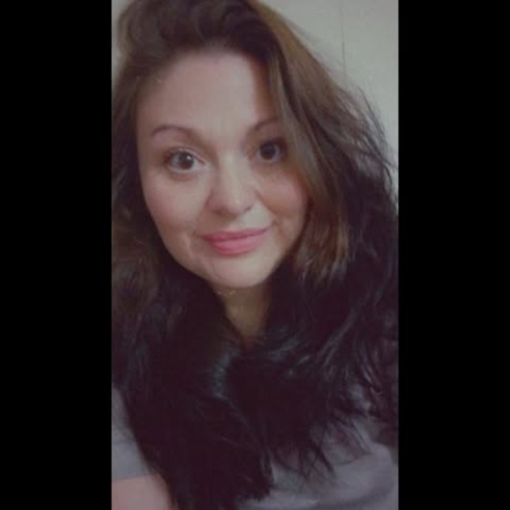 Meet your Posher, Holly